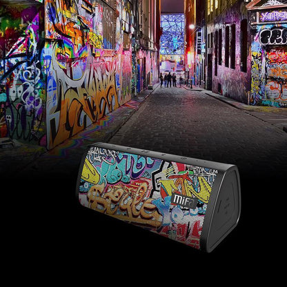 Waterproof Outdoor Bluetooth Speaker – Rugged Bass, All-Day Battery